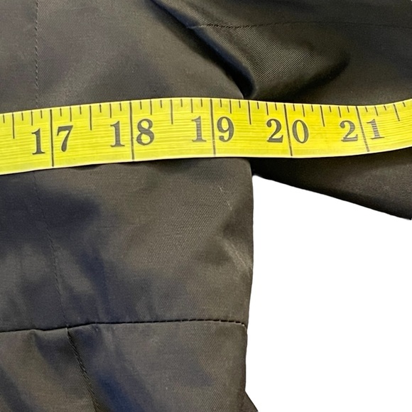 Request Black Large Button Lightweight Swing Jacket (XS) - Picture 10 of 14